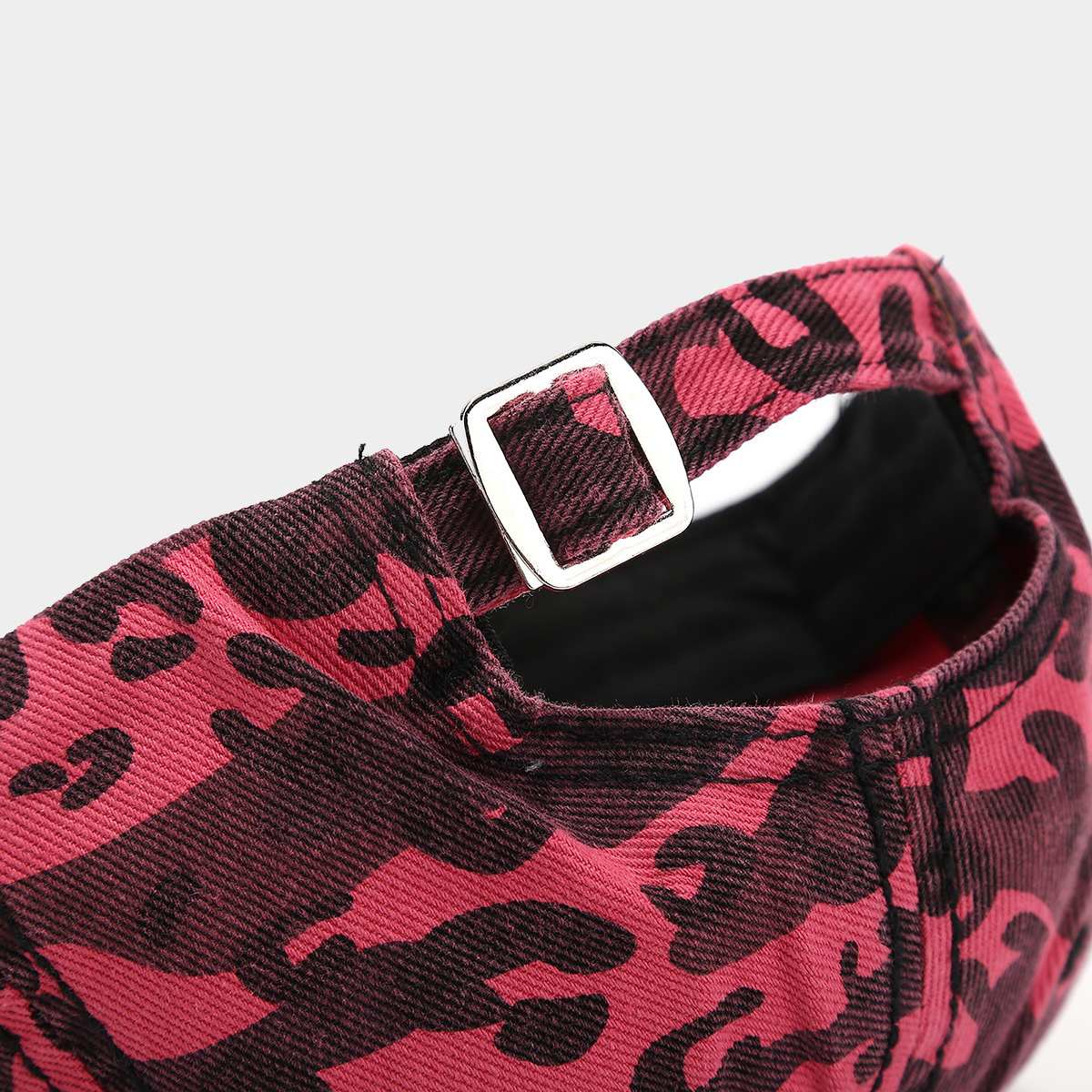Leopard Camo Print Structured Curved Bill Casual Dad Hat for Outdoor Daily Wear - Image 8